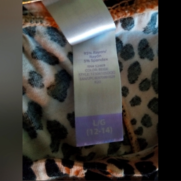 Secret treasures 2 piece women's sleepwear - Picture 7 of 8